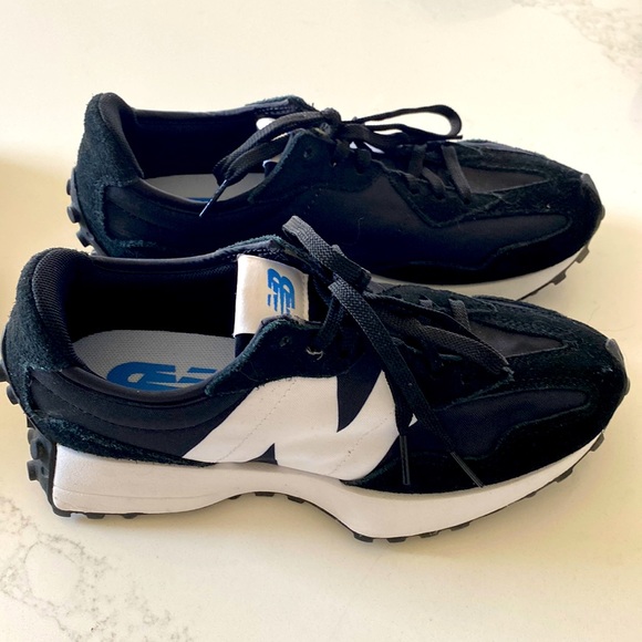 New Balance Shoes - New Balance 327